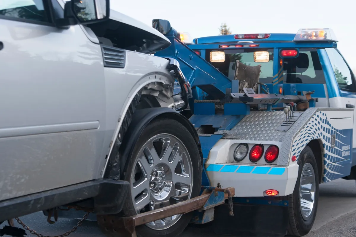 Emergency towing services Ontario